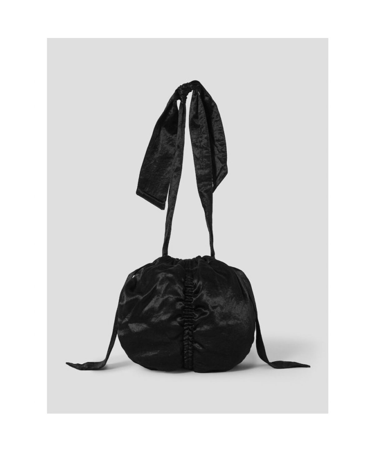 앙개(ANGGAE) Mini Ball Bag  Black
