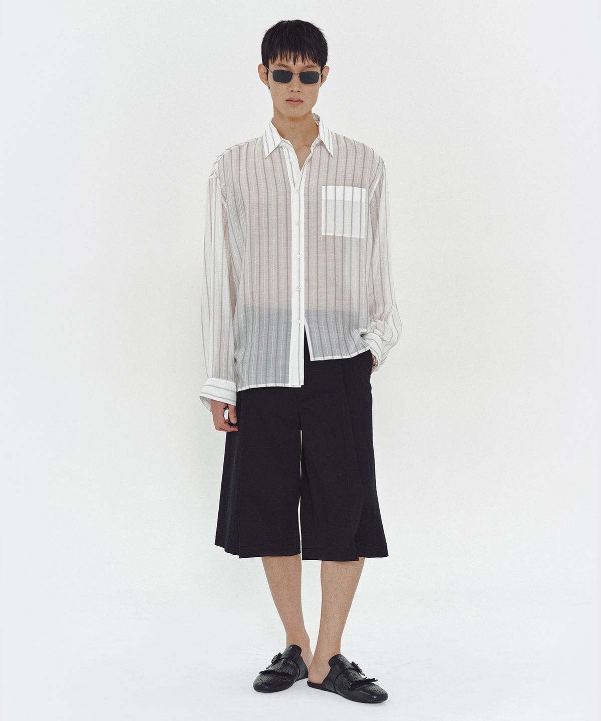 엠엠아이씨(MMIC) SWAY SHIRT (WHITE)
