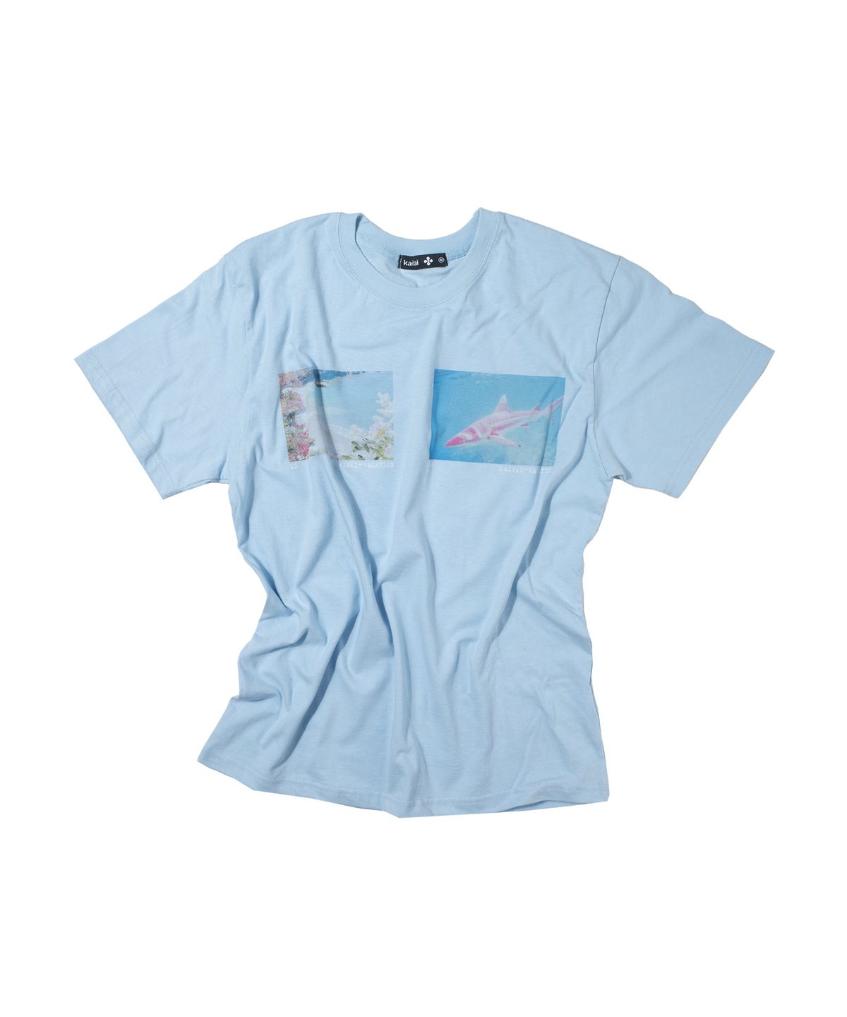 카이파이(KAIFAI) 썸머 메멘토 반소매 티셔츠 (스카이 블루) K26QB237
