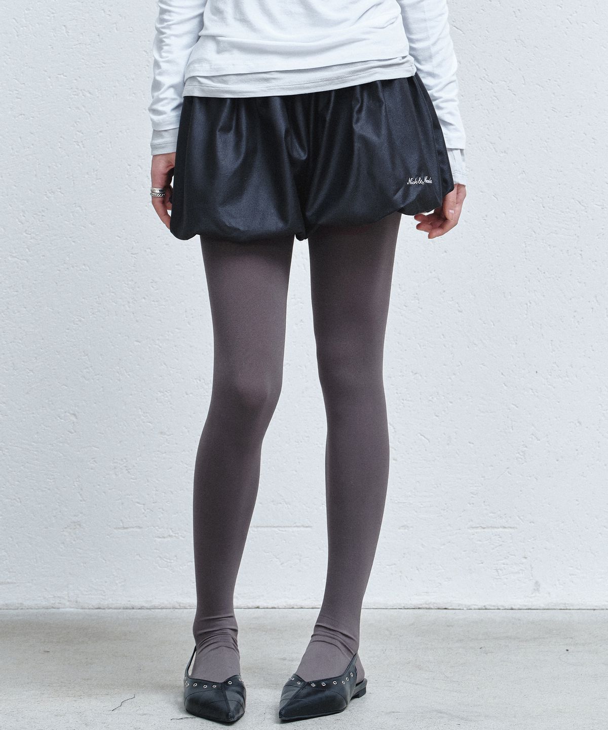 닉앤니콜(NICK&NICOLE) VOLUME BALLOON SHORTS_BLACK