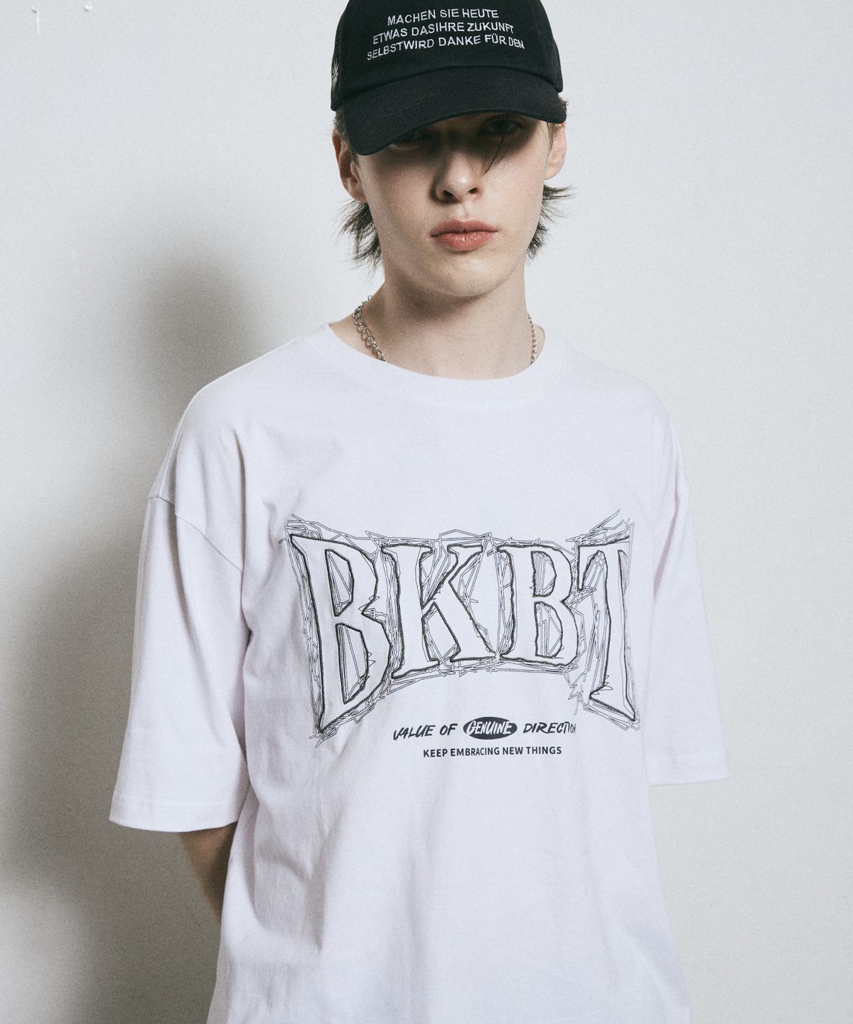 벙커버스터(BUNKERBUSTER) 빅 레터링 그래픽 반팔티 MQ2TU242_OFF WHITE