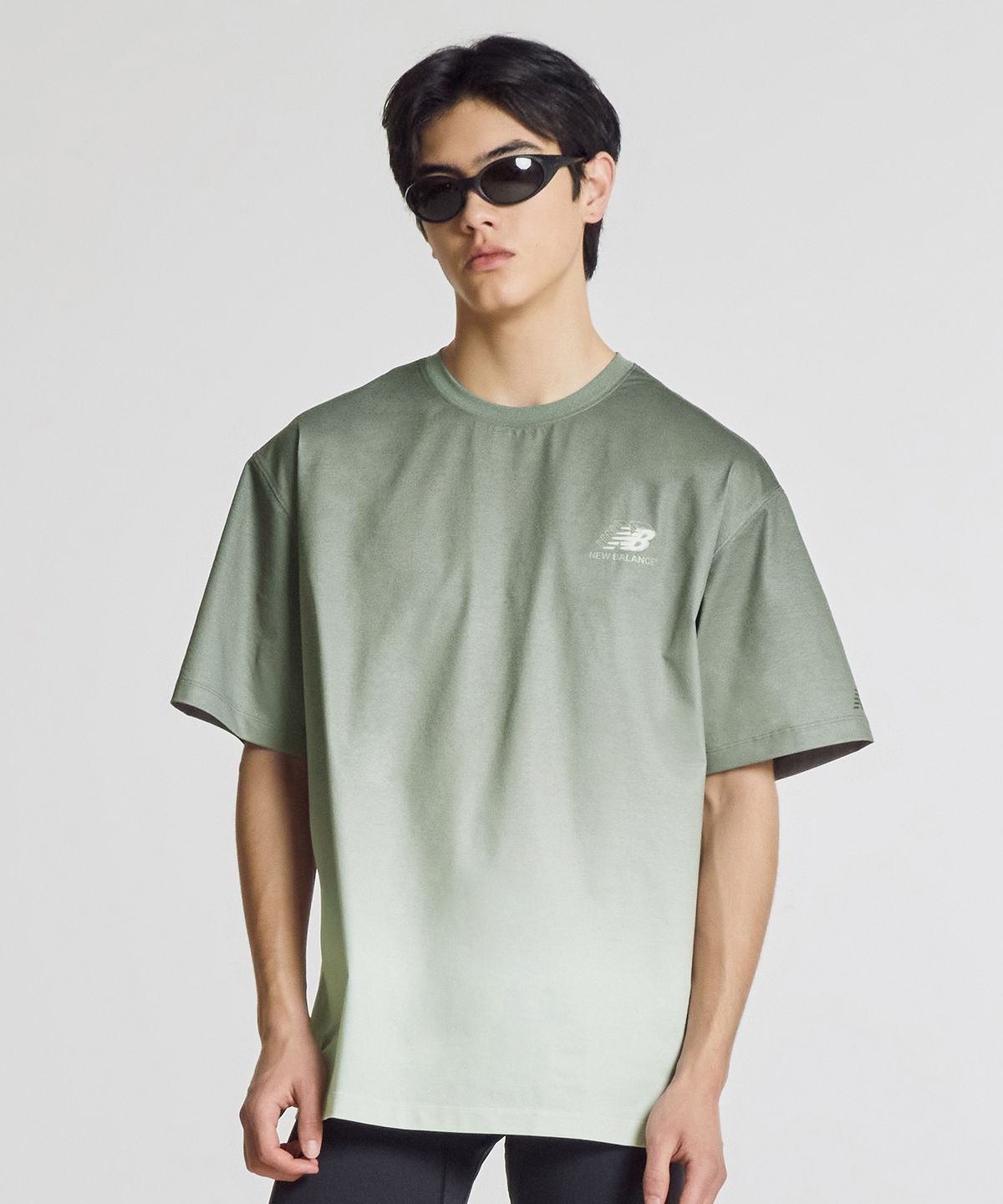 뉴발란스(NEW BALANCE) NBNEG25423 / UNI RC FROZEN 픽토그램 반팔티 (LIGHT KHAKI)