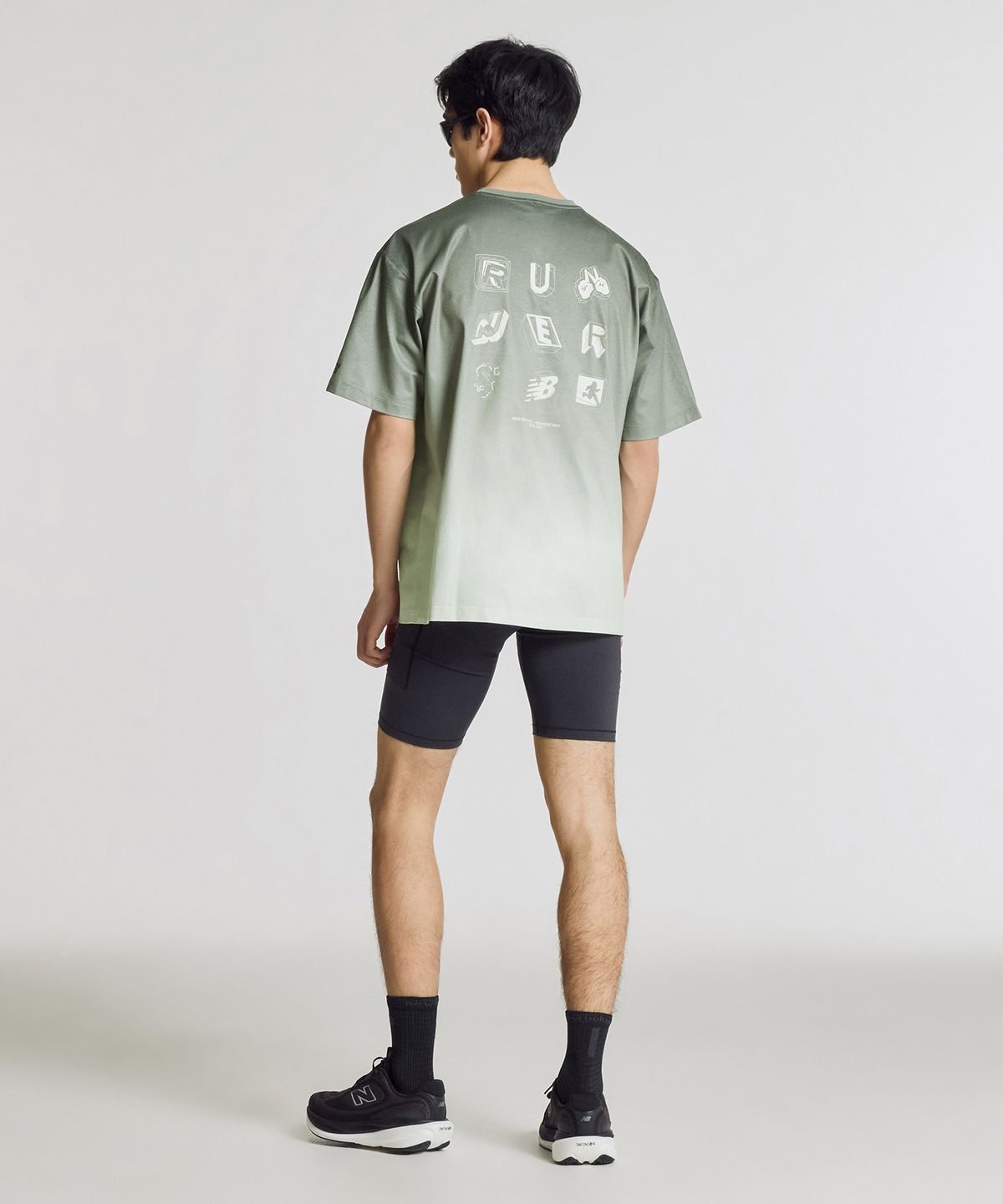 뉴발란스(NEW BALANCE) NBNEG25423 / UNI RC FROZEN 픽토그램 반팔티 (LIGHT KHAKI)