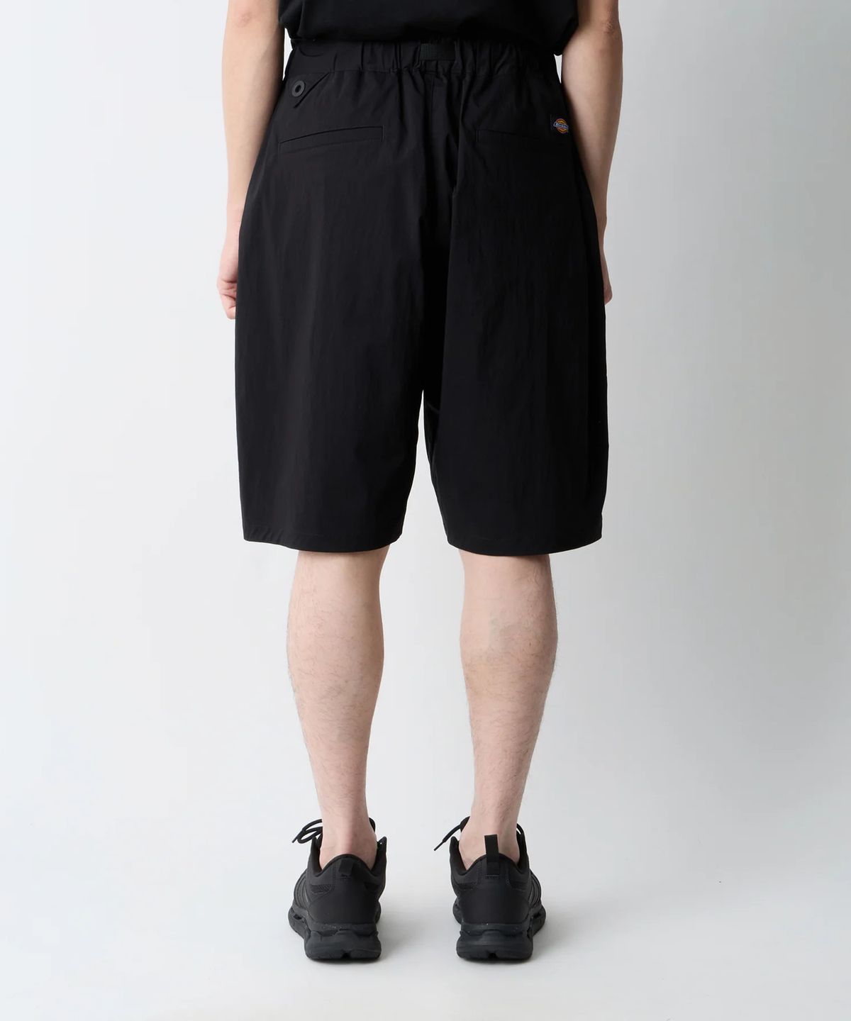 디키즈(DICKIES) 디키즈 x WM 와이드 쇼츠 Black