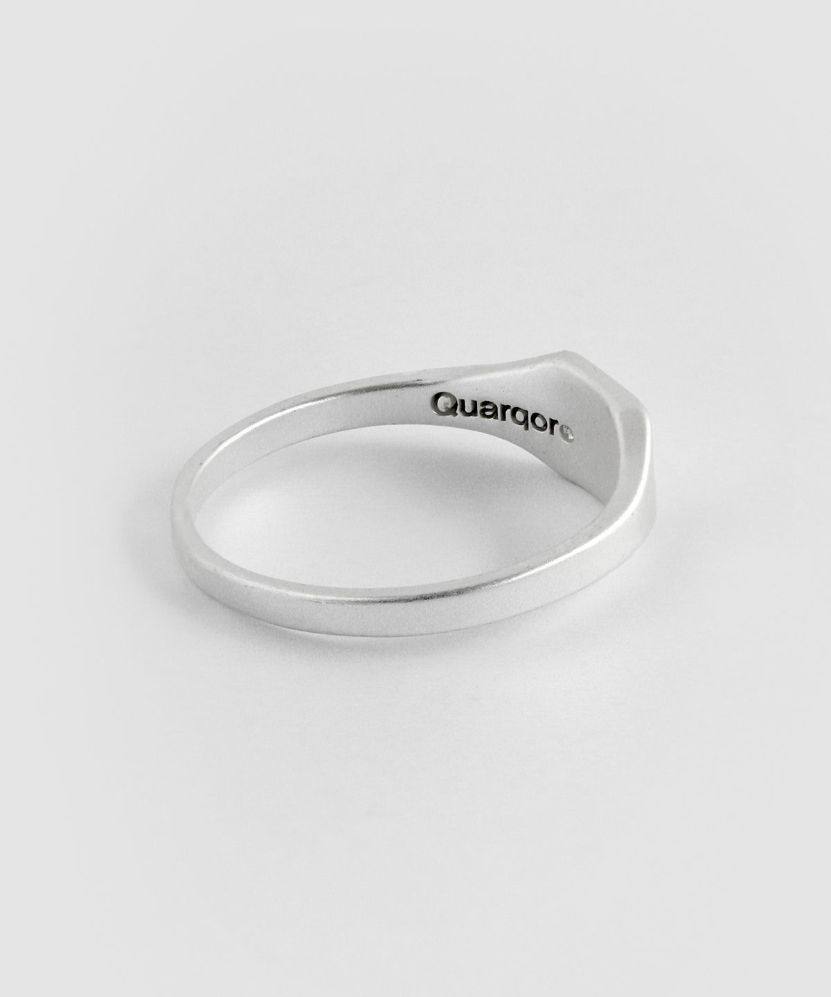 쿼르코어(QUARQOR) #8105 silver92.5 RING