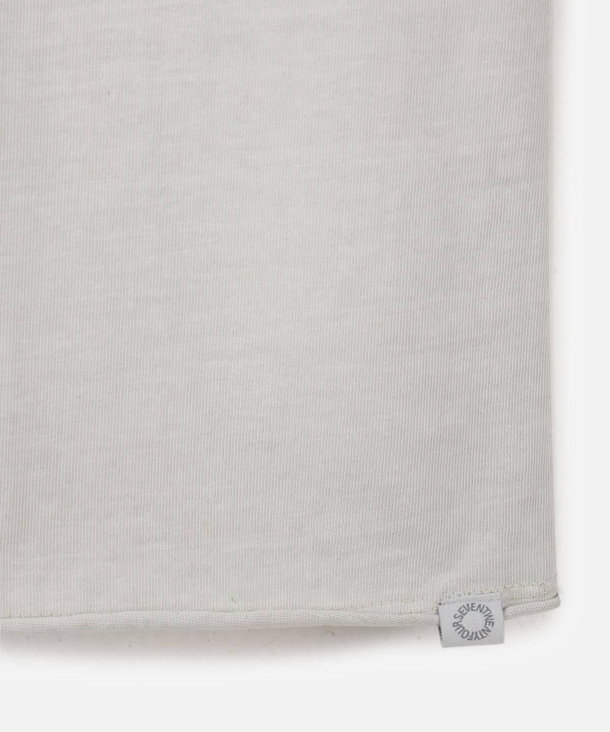 247시리즈(247SERIES) 다이드 워싱 로우 엣지 크롭 티셔츠 DUSTY WHITE
