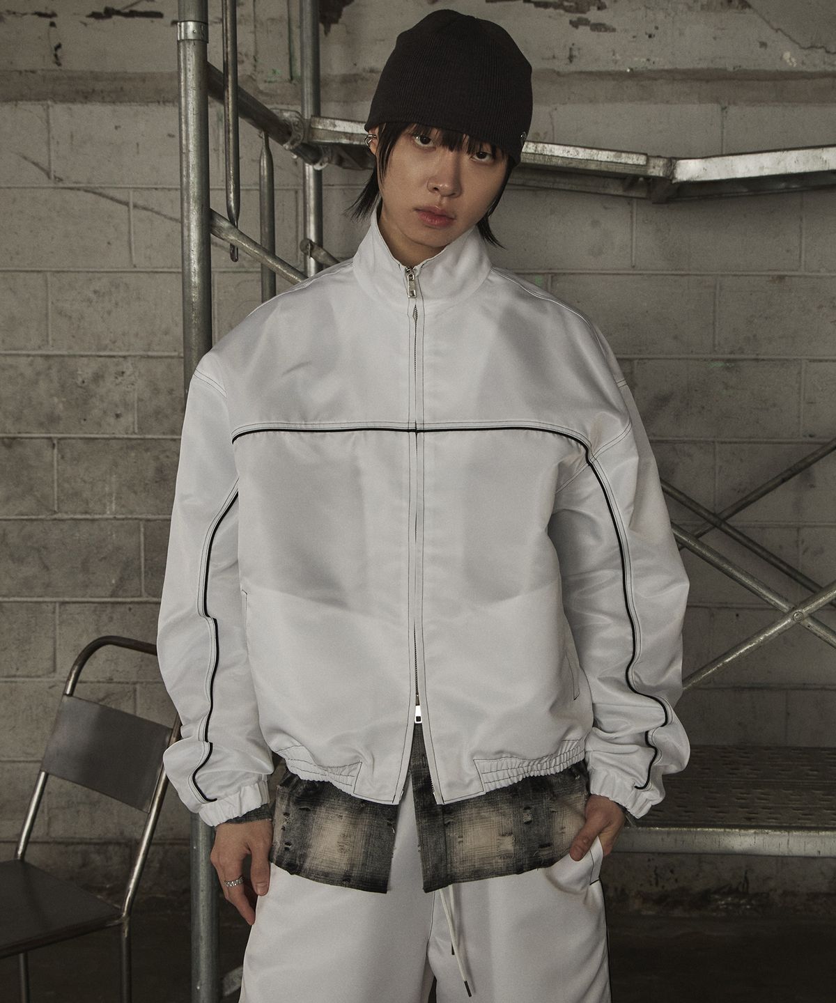르렌느(LERENNE) Three Layer Star High Neck Jacket - White