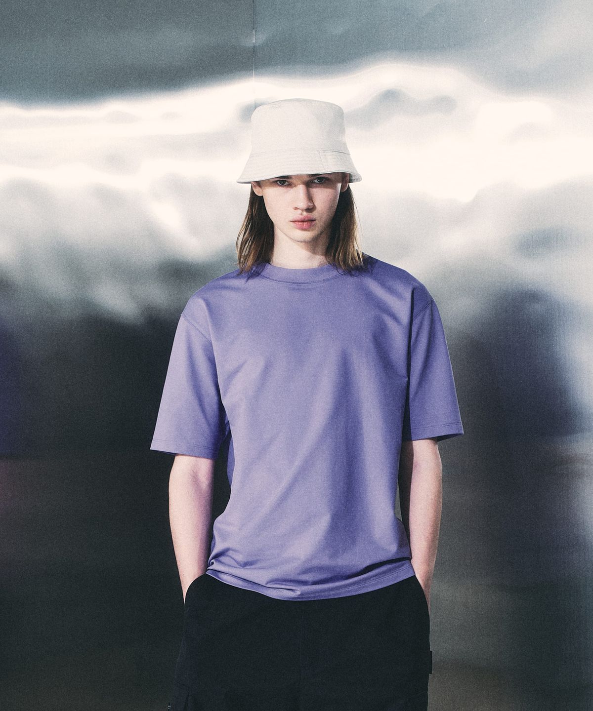 밀라코드(MILACODE) High-Neck Signature T-Shirt (VIOLET)
