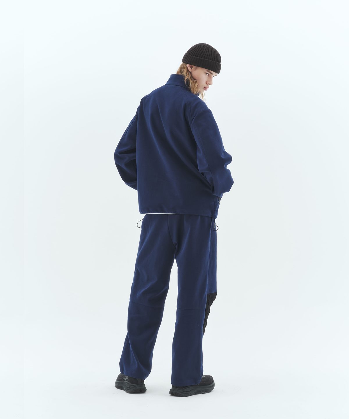 밀라코드(MILACODE) Patch Detail Track Pants (BLUE)