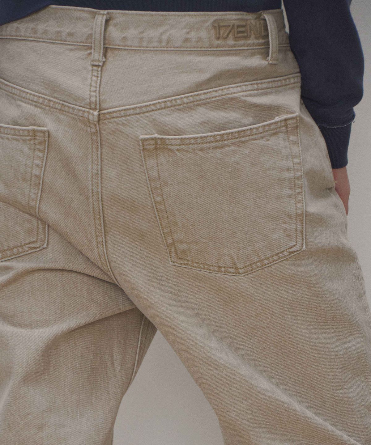 세븐틴엔드(17END) F 001 SAND BEIGE WASHED DENIM