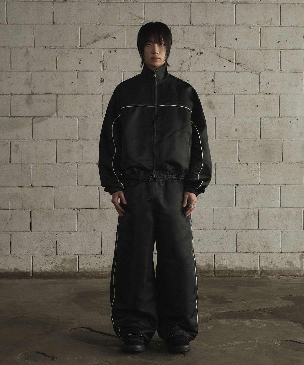 르렌느(LERENNE) Three Layer Star Pants - Black