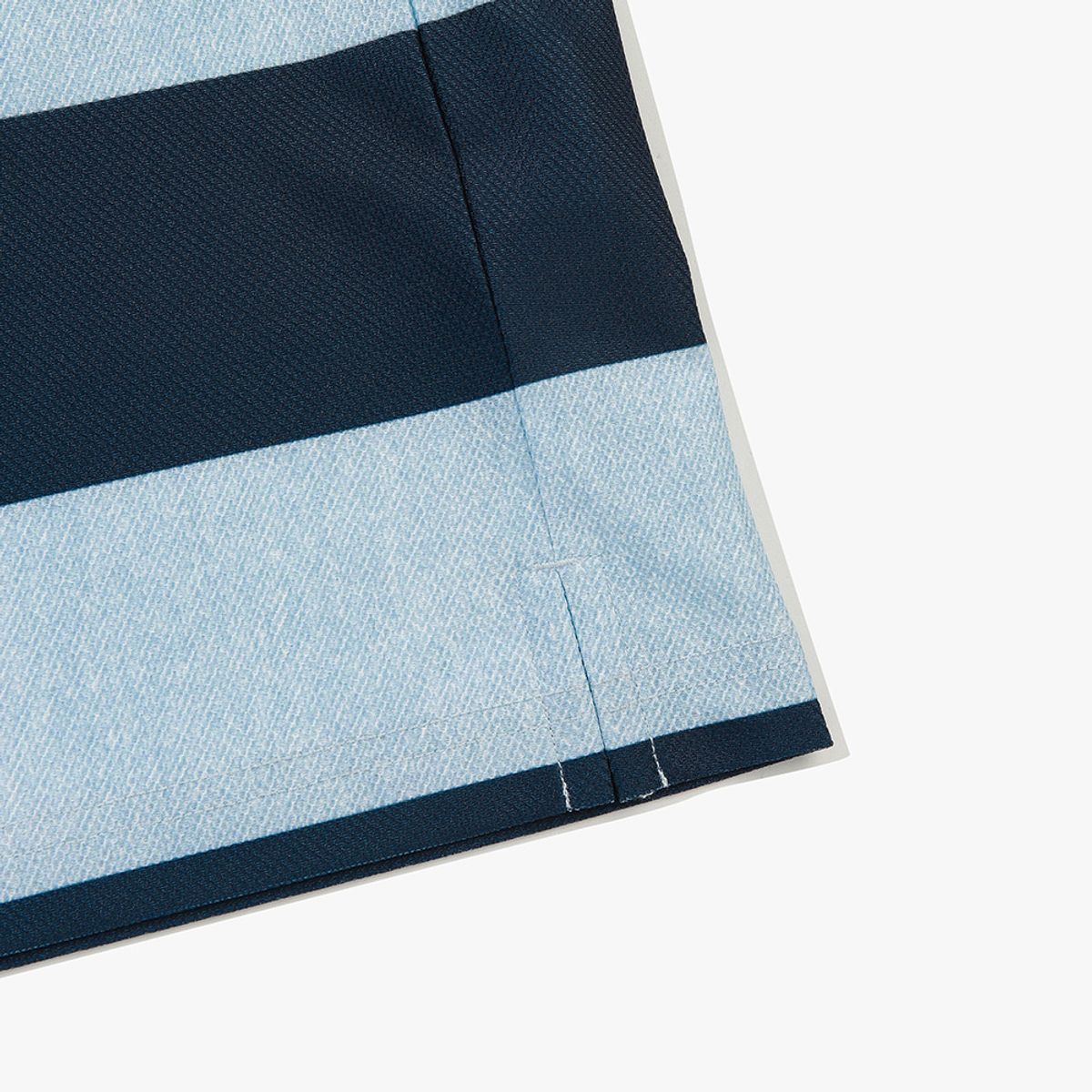 디아도라(diadora) 코트 스트라이프 카라 반팔 티셔츠 DENIM