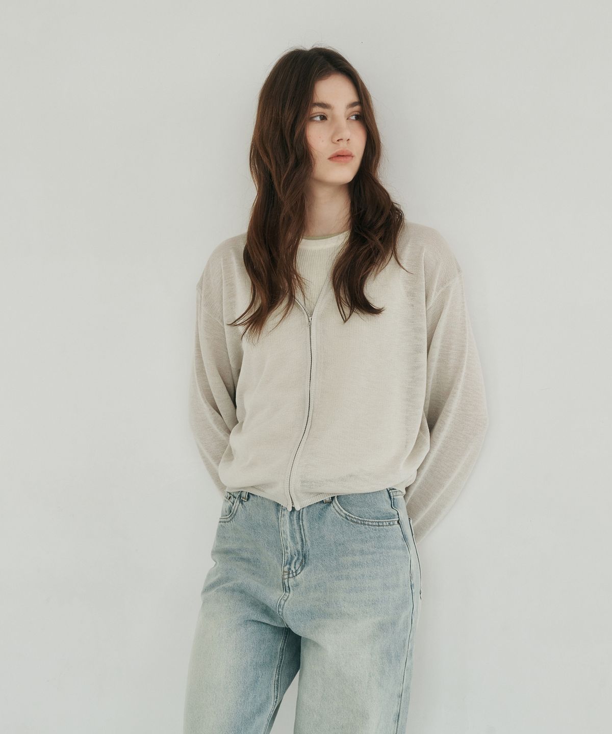 로시로우(LOSSYROW) Light zip-up knit hoodie beige