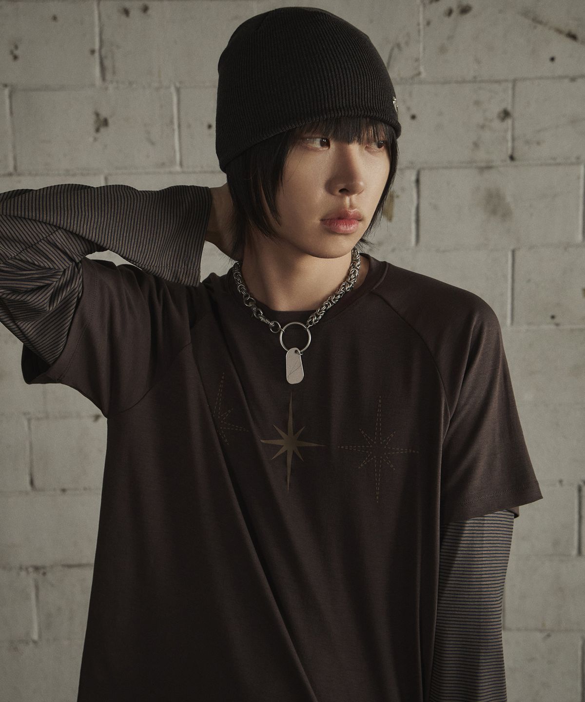 르렌느(LERENNE) Layered Sleeve T-Shirt - Brown