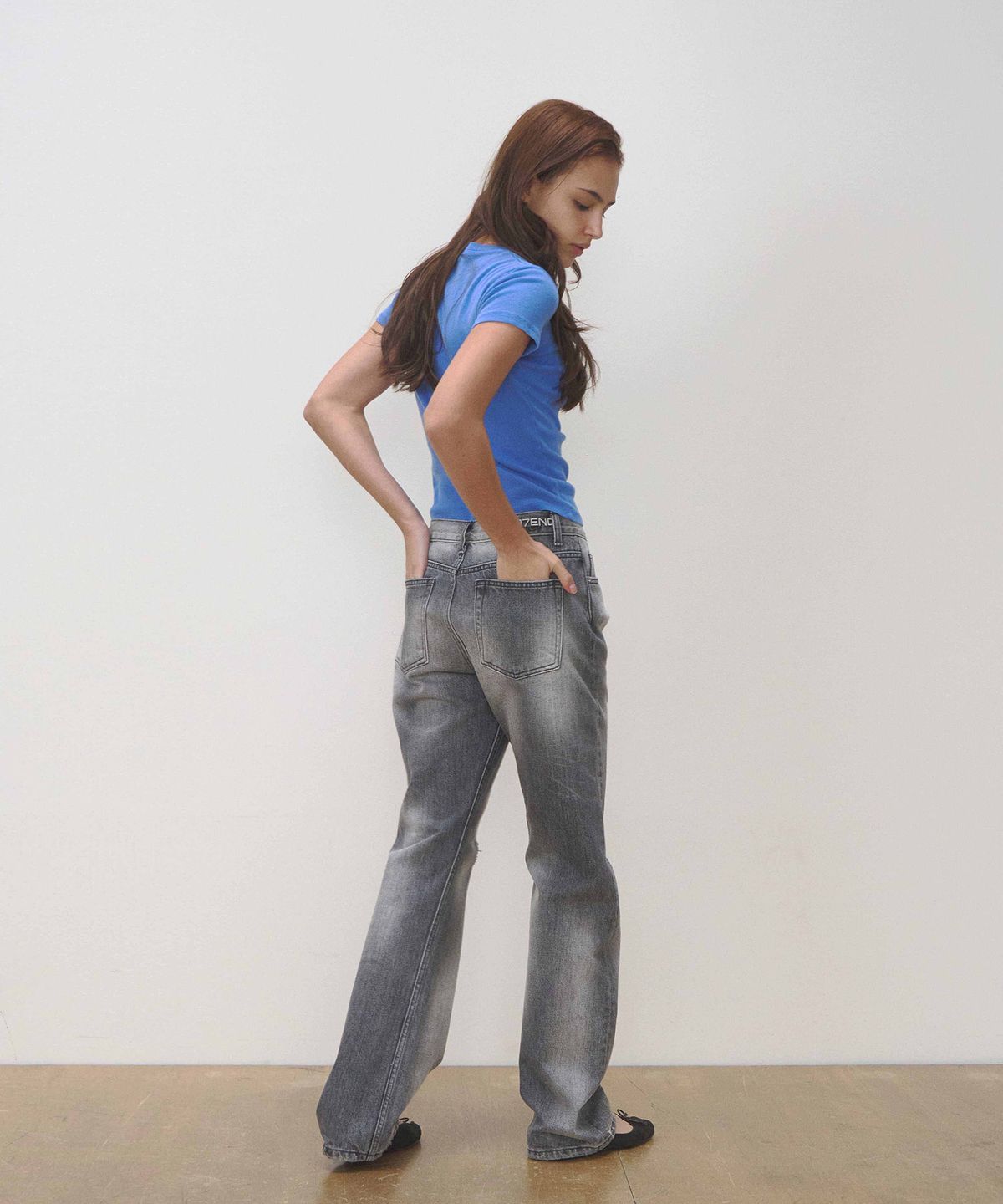 세븐틴엔드(17END) F 013 EASY JEANS GRY