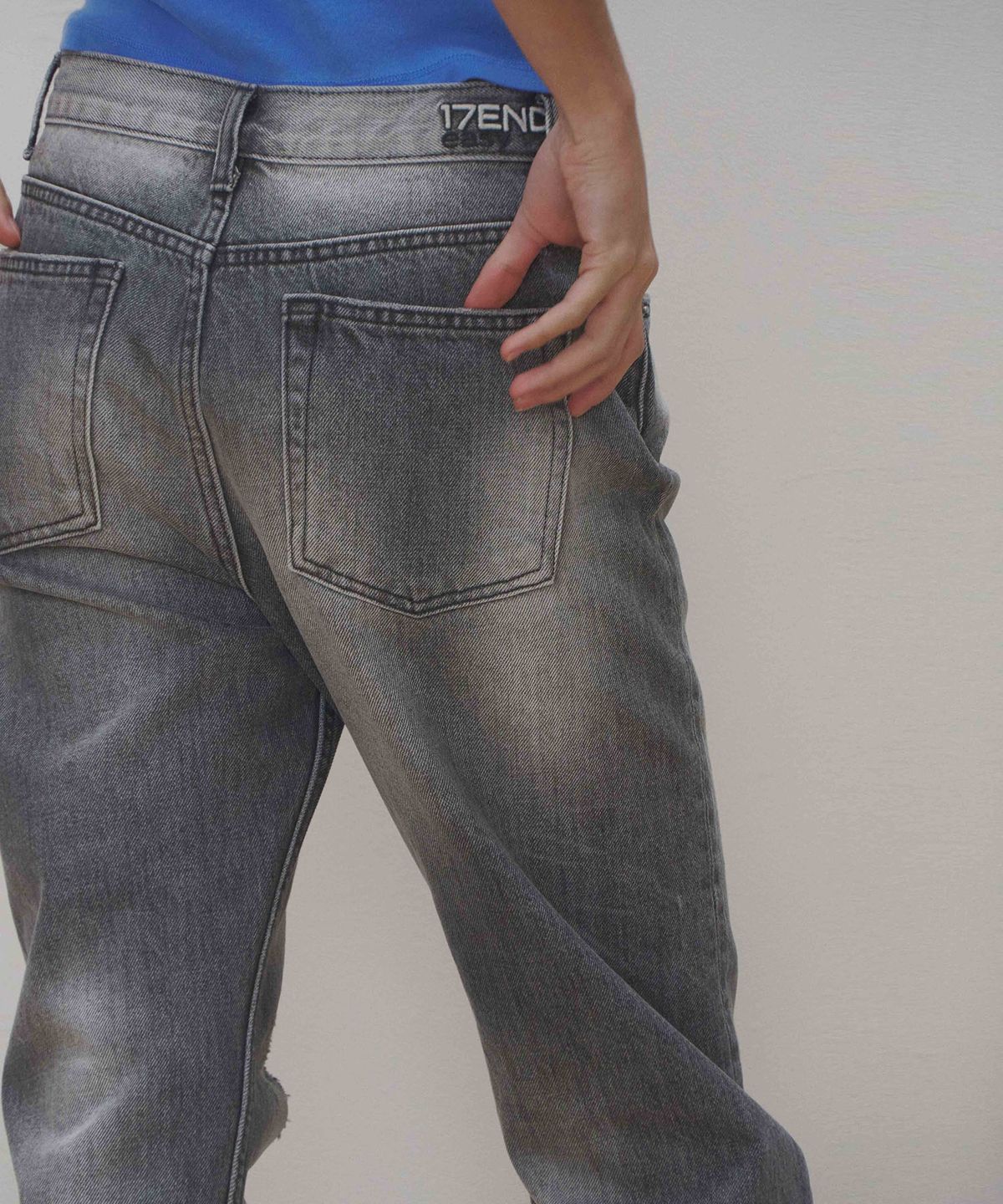 세븐틴엔드(17END) F 013 EASY JEANS GRY