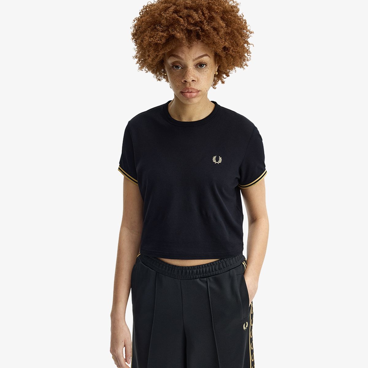 프레드페리(FRED PERRY) [womens] 팁드 피케 티셔츠 - 블랙/샴페인 AFPF2612171-90A