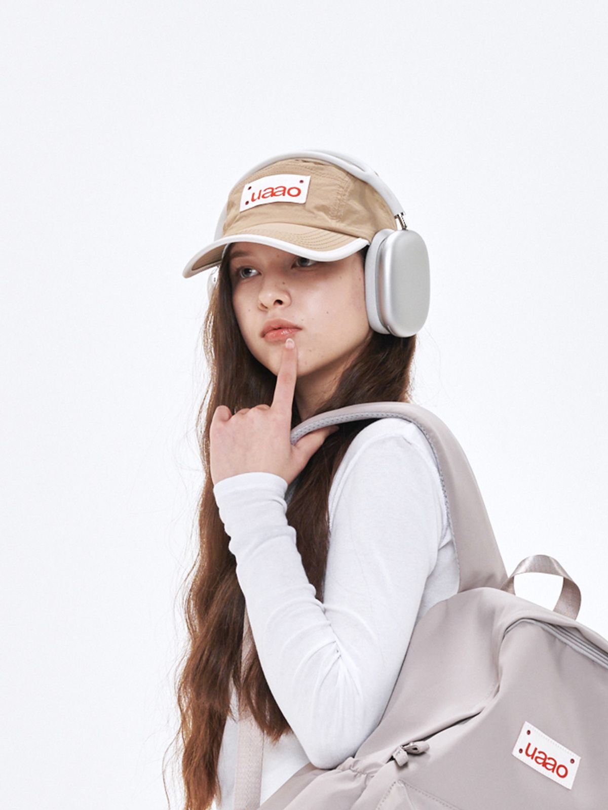 우아오(UAAO) 루지 나일론 로고 볼캡 (Beige)