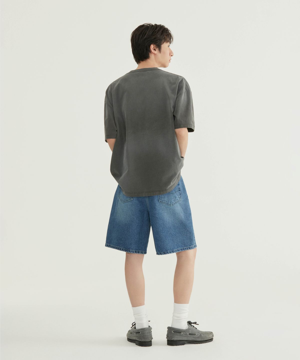 커버낫(COVERNAT) 센터 로고 피그먼트 티셔츠 블루