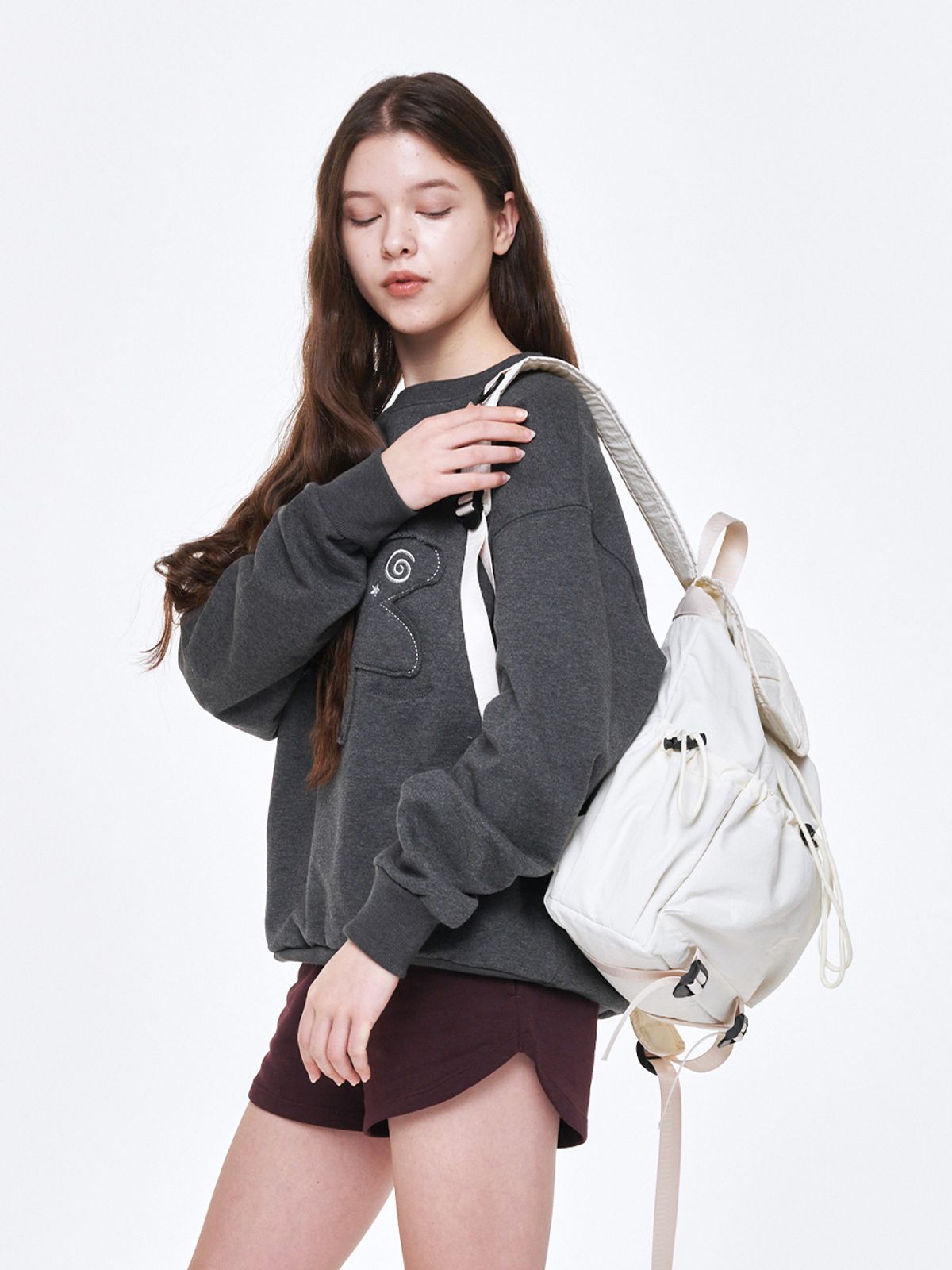 우아오(UAAO) 캐로 나일론 스트랩 데일리백팩 (White)
