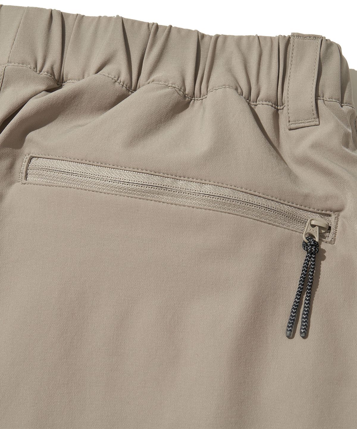 웰터 익스페리먼트(WELTER EXPERIMENT) TRAVAN LIGHT EASY PANTS_GRAYISH BEIGE