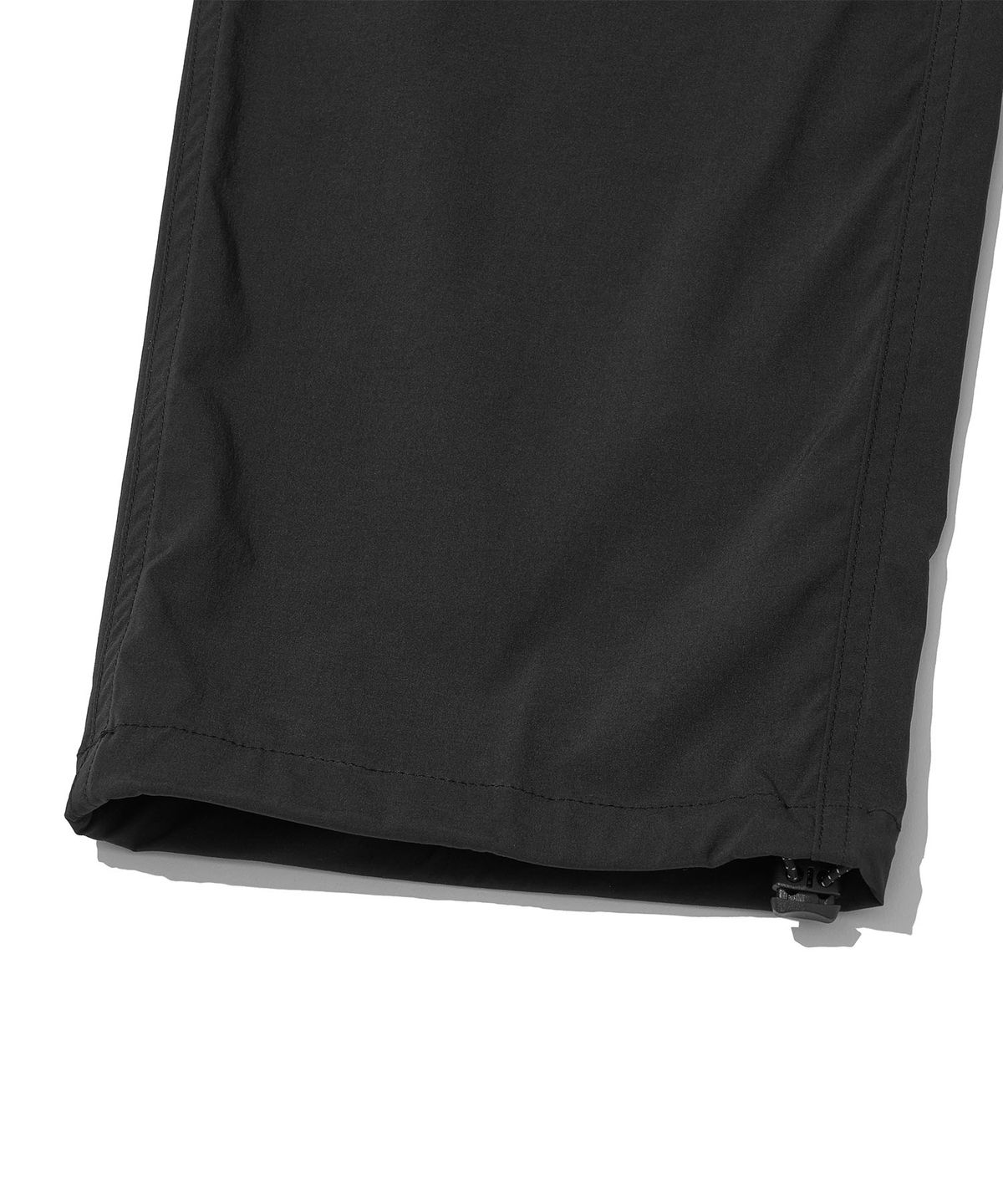 웰터 익스페리먼트(WELTER EXPERIMENT) DECTA 2-WAY CARGO PANTS_BLACK