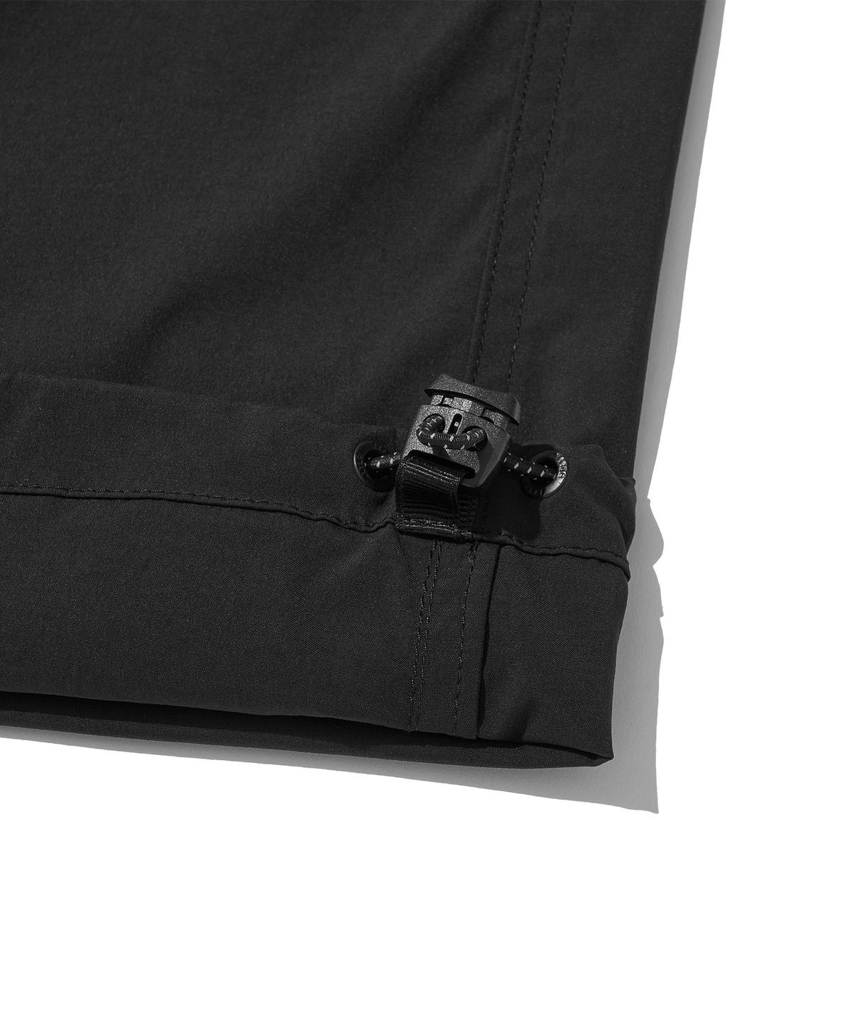 웰터 익스페리먼트(WELTER EXPERIMENT) DECTA 2-WAY CARGO PANTS_BLACK