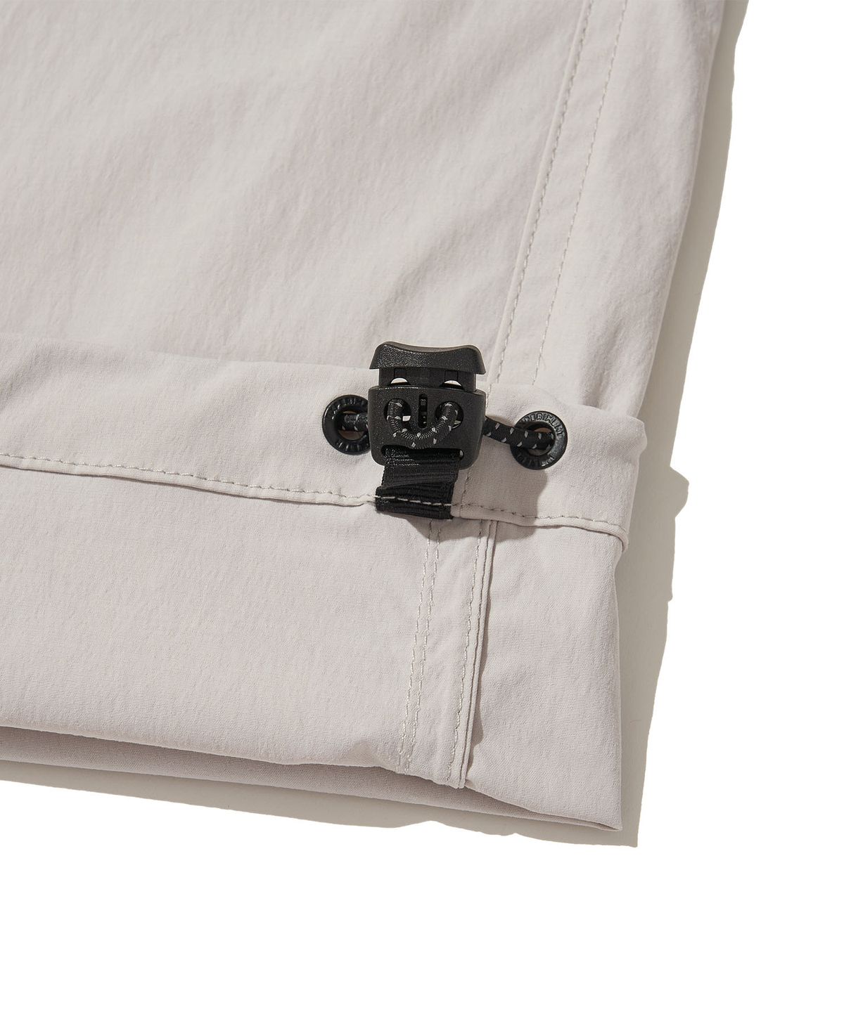 웰터 익스페리먼트(WELTER EXPERIMENT) DECTA 2-WAY CARGO PANTS_LIGHT GRAY
