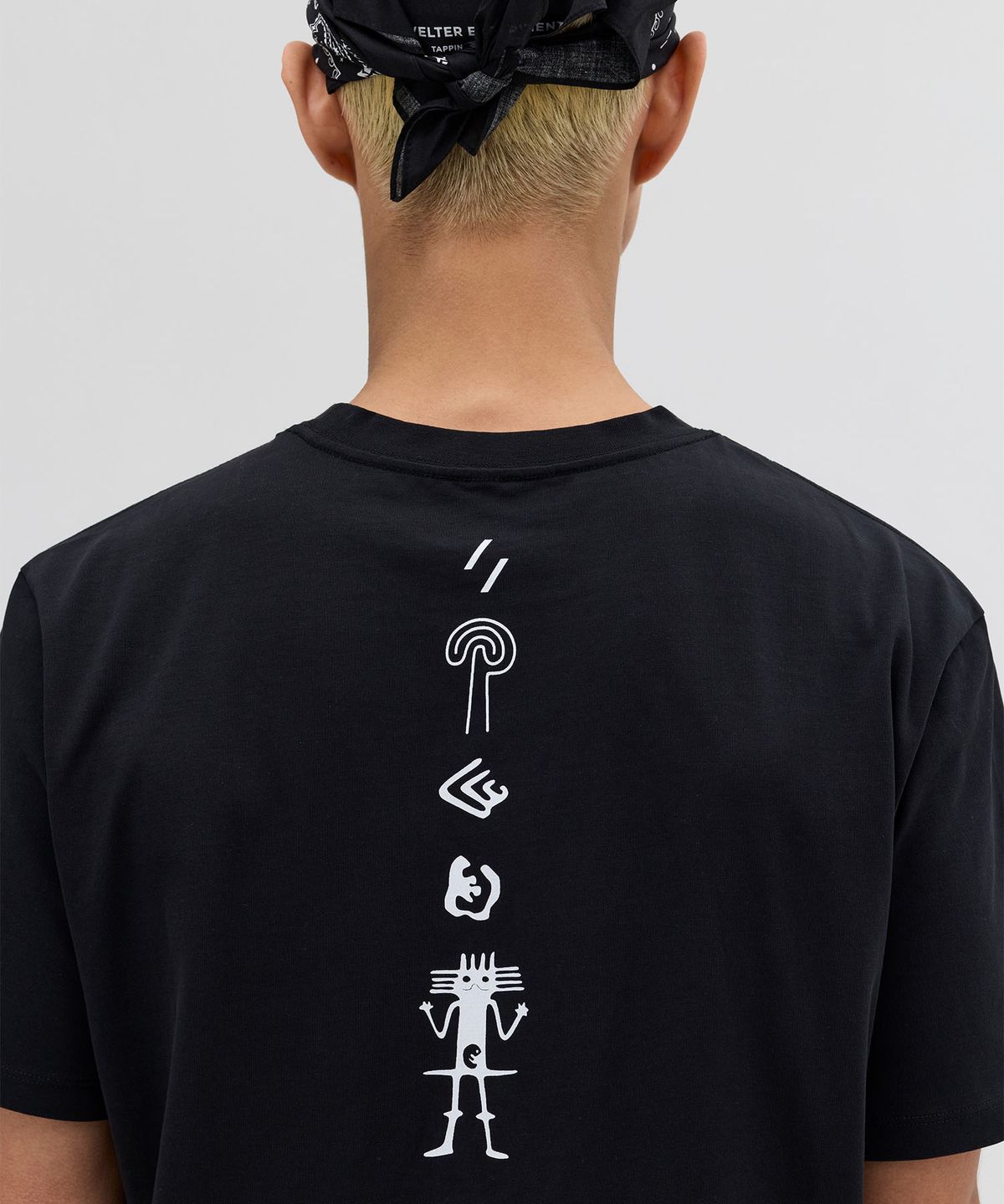 웰터 익스페리먼트(WELTER EXPERIMENT) NAZCA VERTICAL SYMBOL T-SHIRT_BLACK
