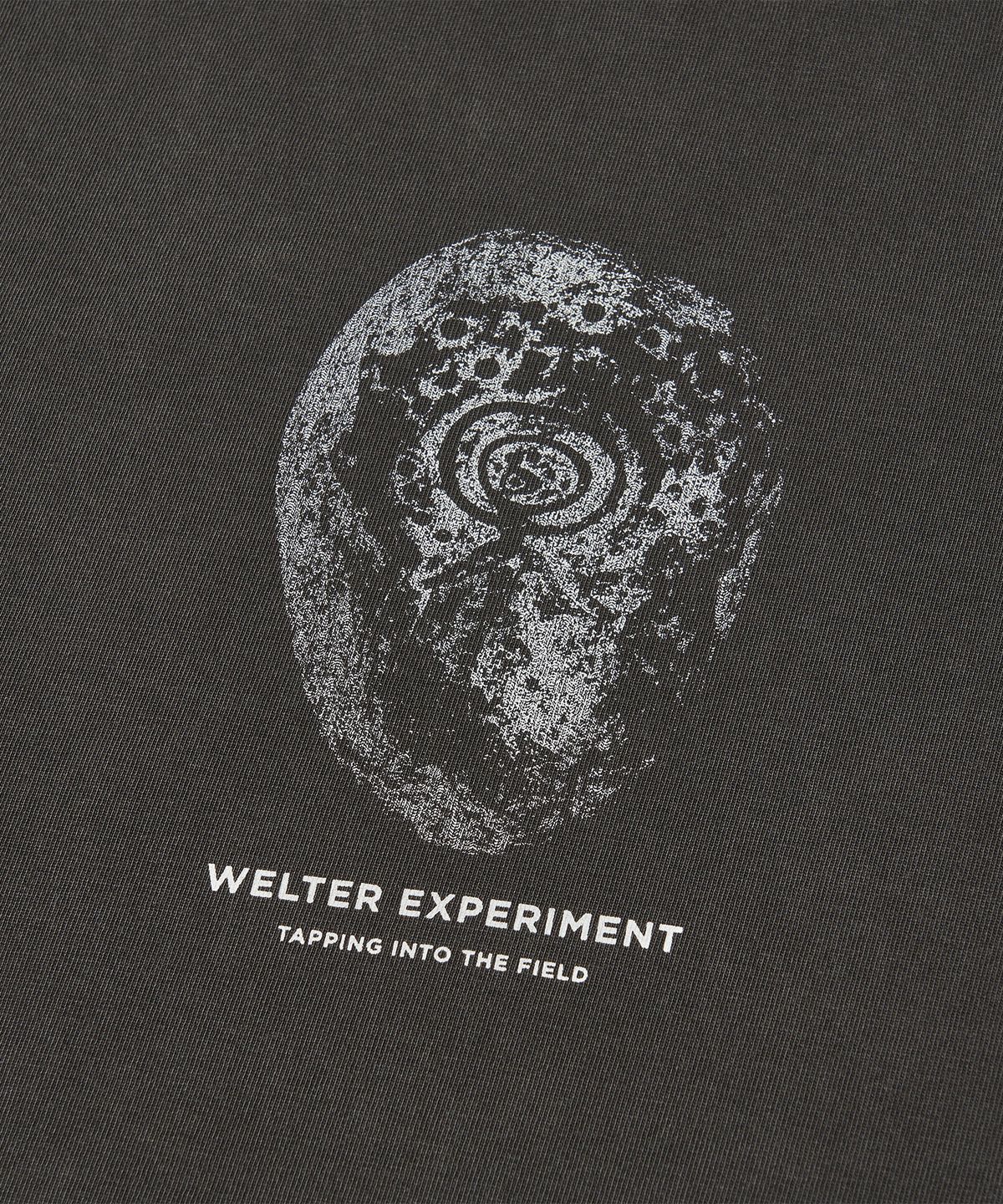 웰터 익스페리먼트(WELTER EXPERIMENT) SUN-HEADED DEITY T-SHIRT_CHARCOAL