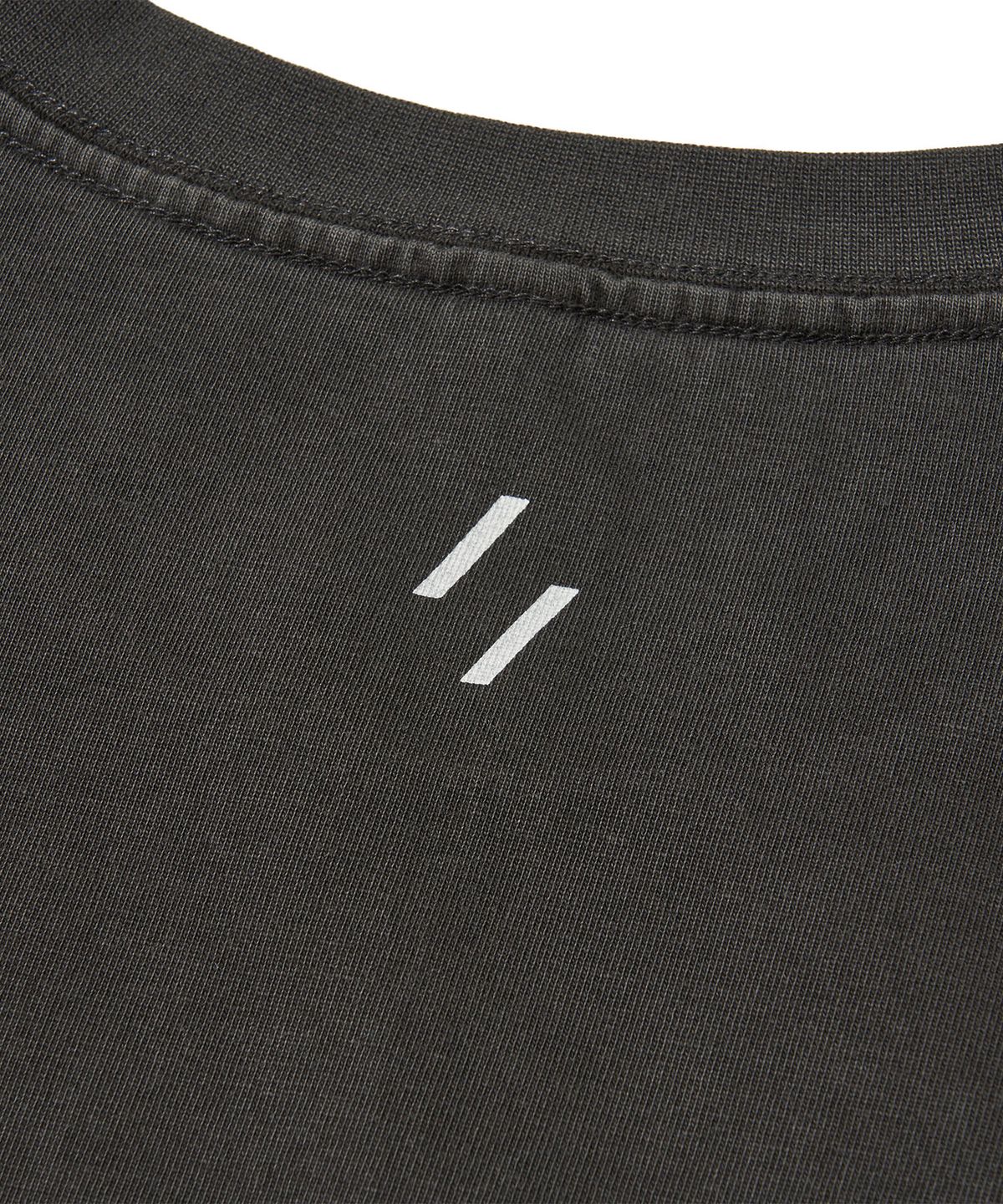 웰터 익스페리먼트(WELTER EXPERIMENT) SUN-HEADED DEITY T-SHIRT_CHARCOAL