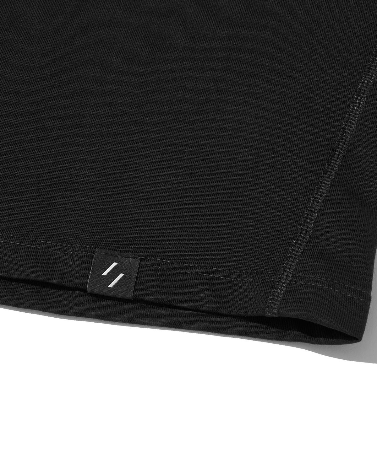 웰터 익스페리먼트(WELTER EXPERIMENT) AEREN T-SHIRT_BLACK