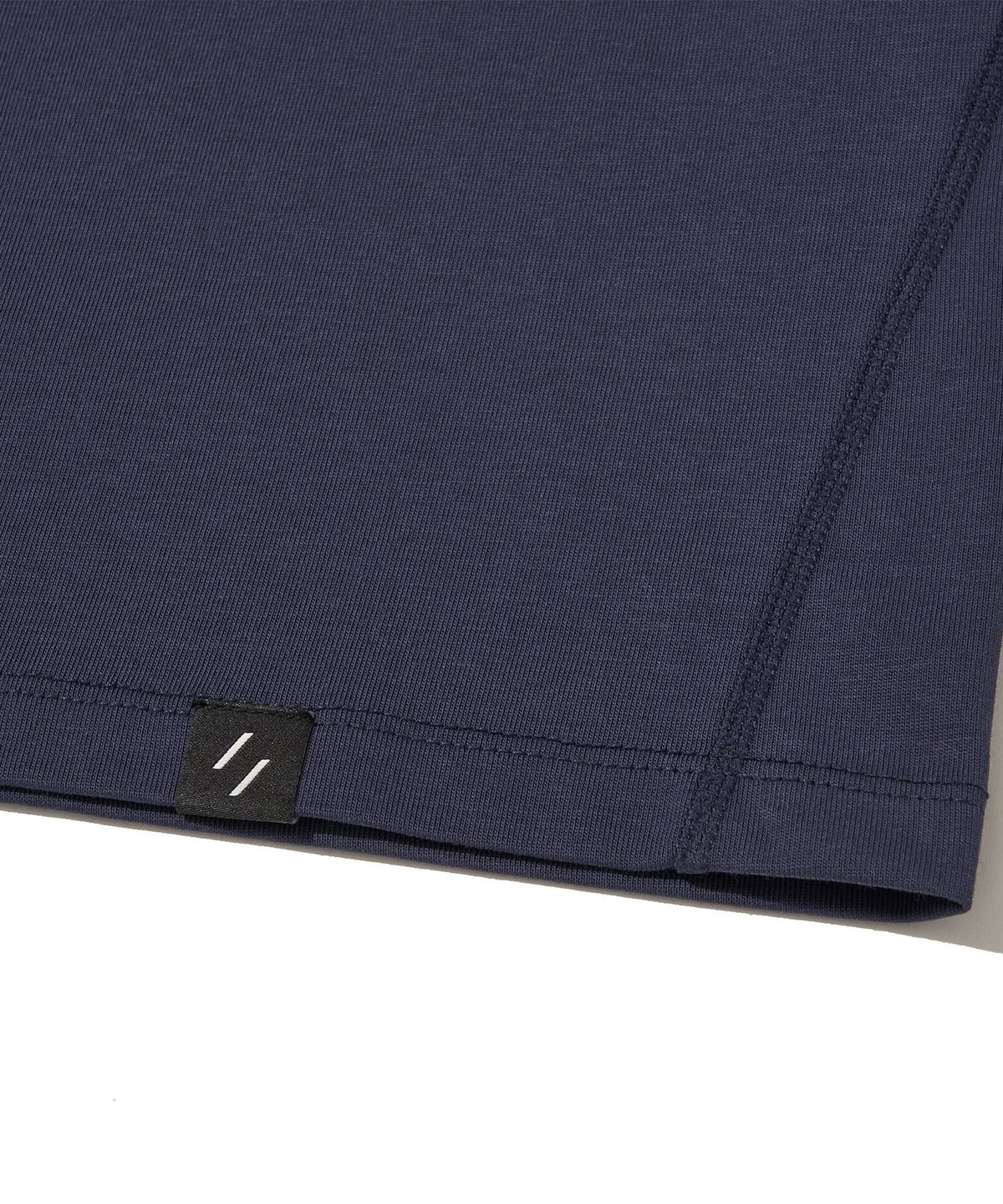 웰터 익스페리먼트(WELTER EXPERIMENT) AEREN T-SHIRT_NAVY