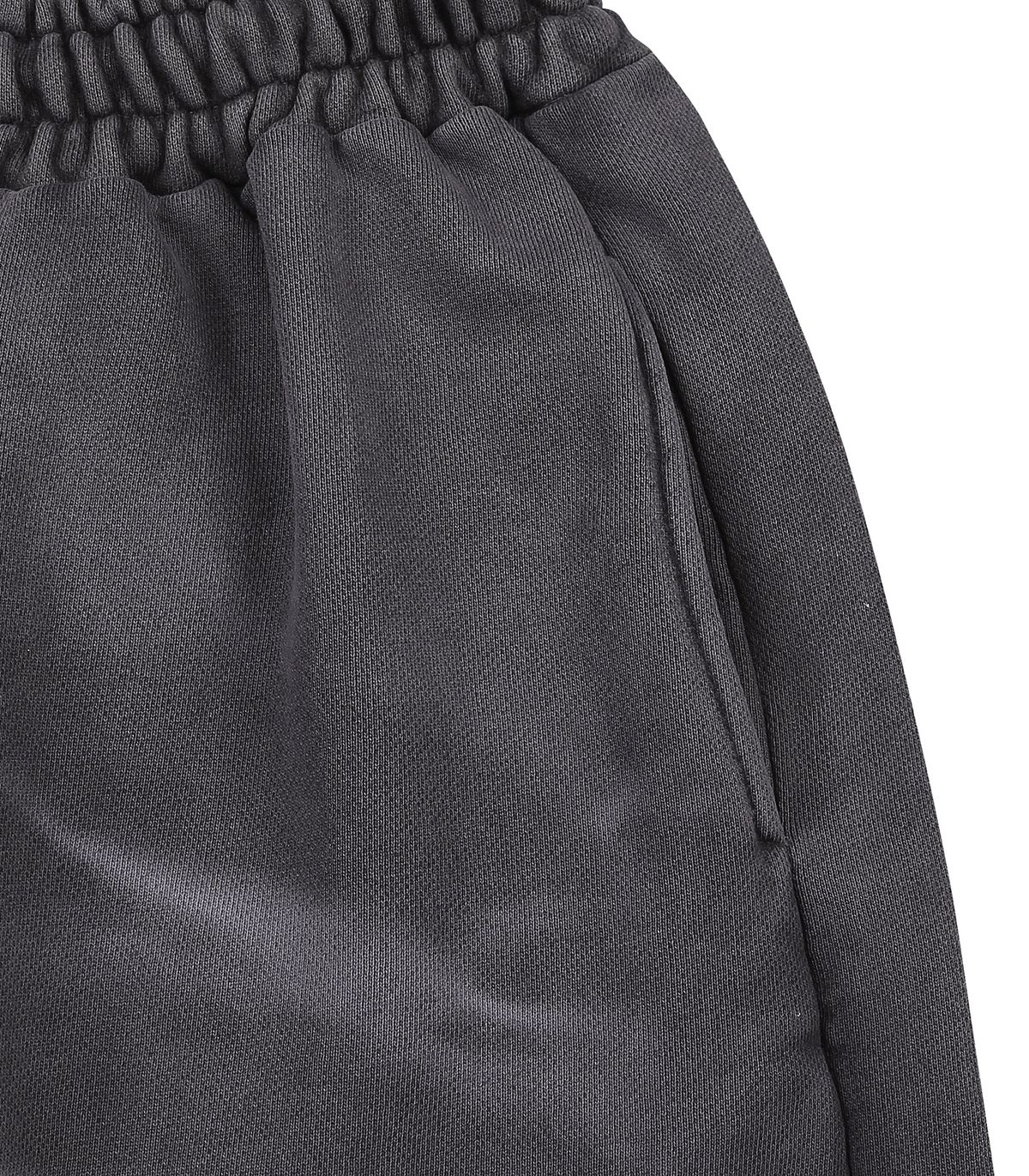 블루잉(BLUEING) BLUEING PIGMENT GLOW WIDE SWEATPANTS[CHARCOAL]