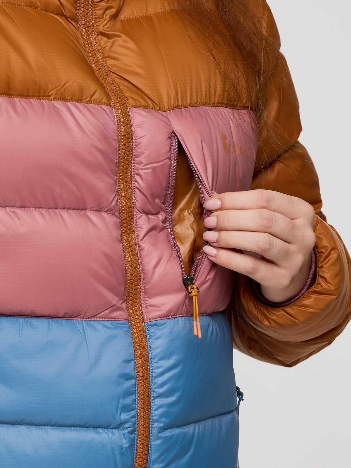 코토팍시(COTOPAXI) 푸에고 맥스 다운 후디 여성