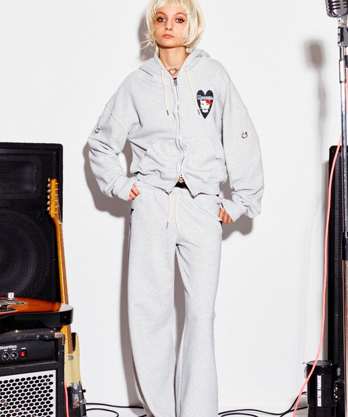 하이타이드 프랭키(HIGHTIDEFRANKIE) MEOWSFITS Pierced Pants Gray