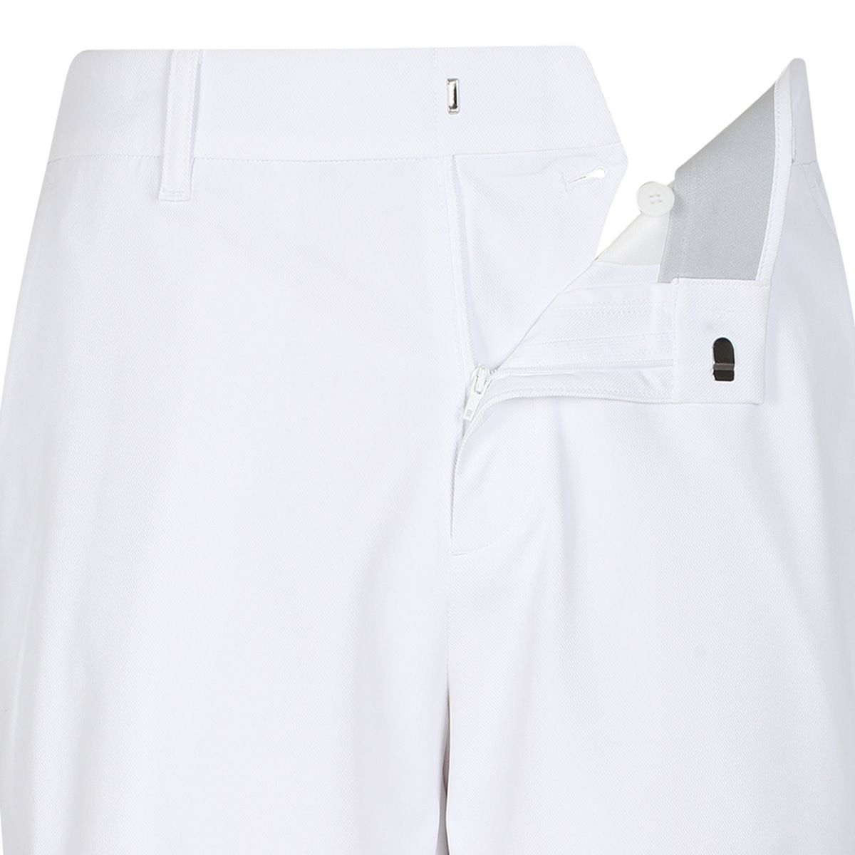 테일러메이드 어패럴(TAYLORMADE APPAREL) 26SS 남성 베이직 반바지 TP6-27HG82-100