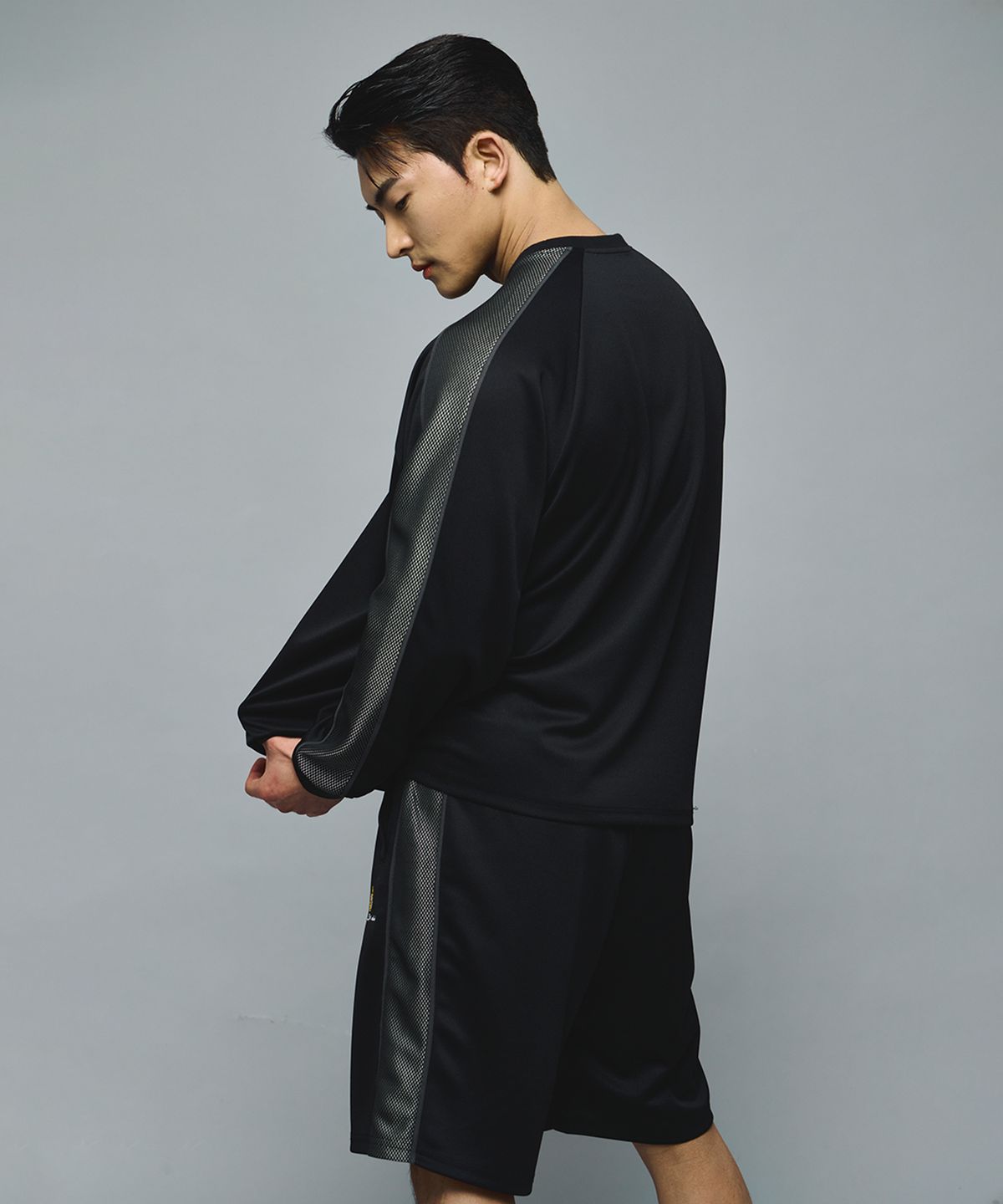 미학(MIHAK) 아이비리그 메쉬 저지 롱 슬리브 (BLACK)