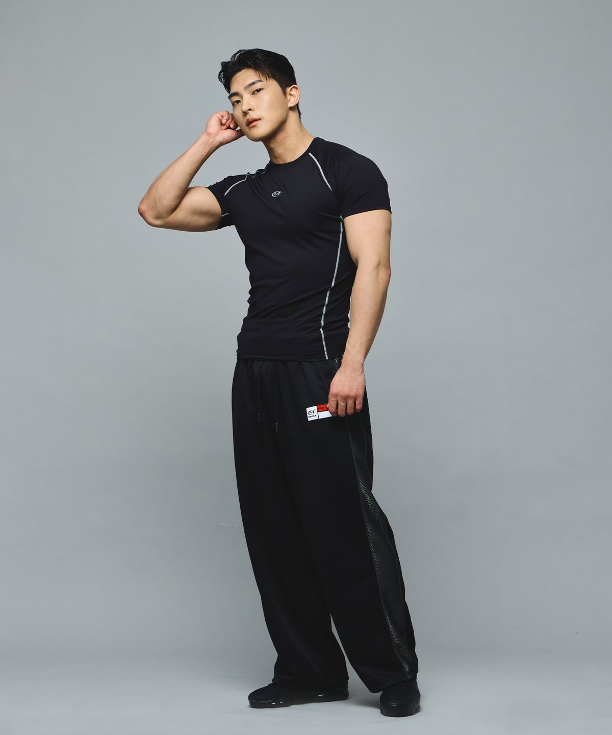 미학(MIHAK) 심볼 로고 머슬 프로 티셔츠 (BLACK)
