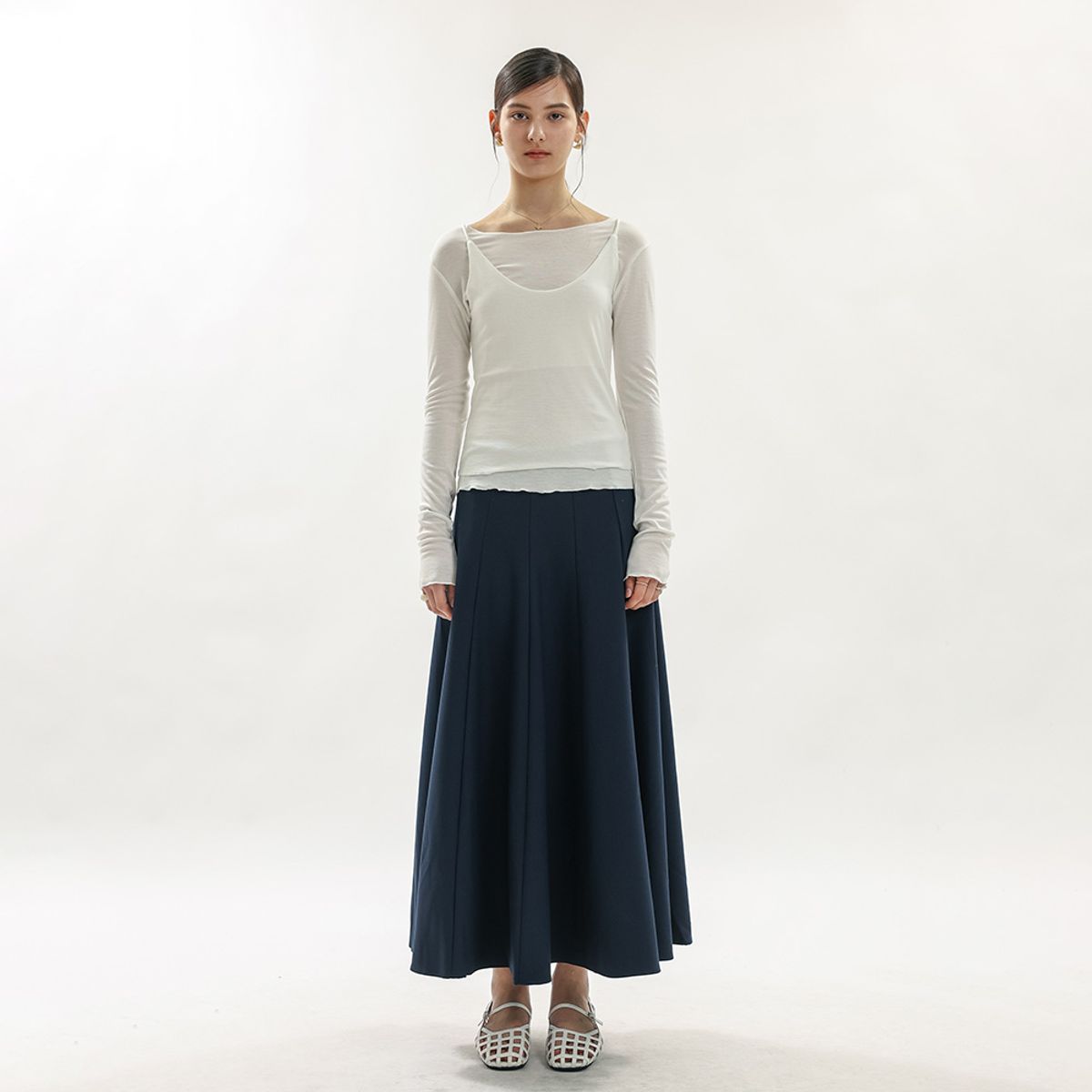 웬스데이딜라잇(WEDNESDAY DELIGHT) WD_Elegant flare skirt_NAVY