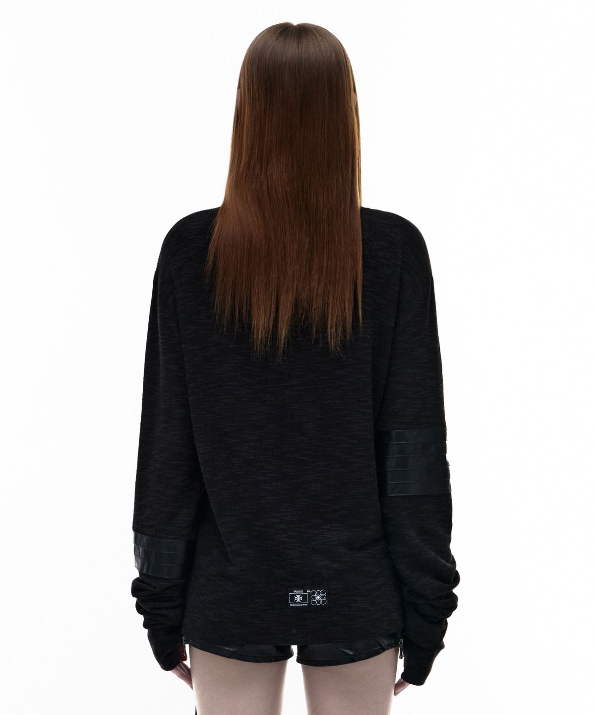 오퍼스 0012(OPUS 0012) Op. 07 REIN PATCH LONG SLEEVE BLACK