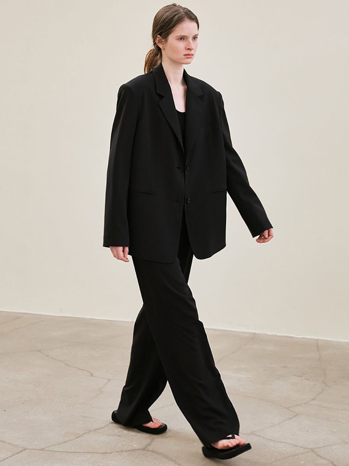 르(LE) lessence comfort banding pants (black)