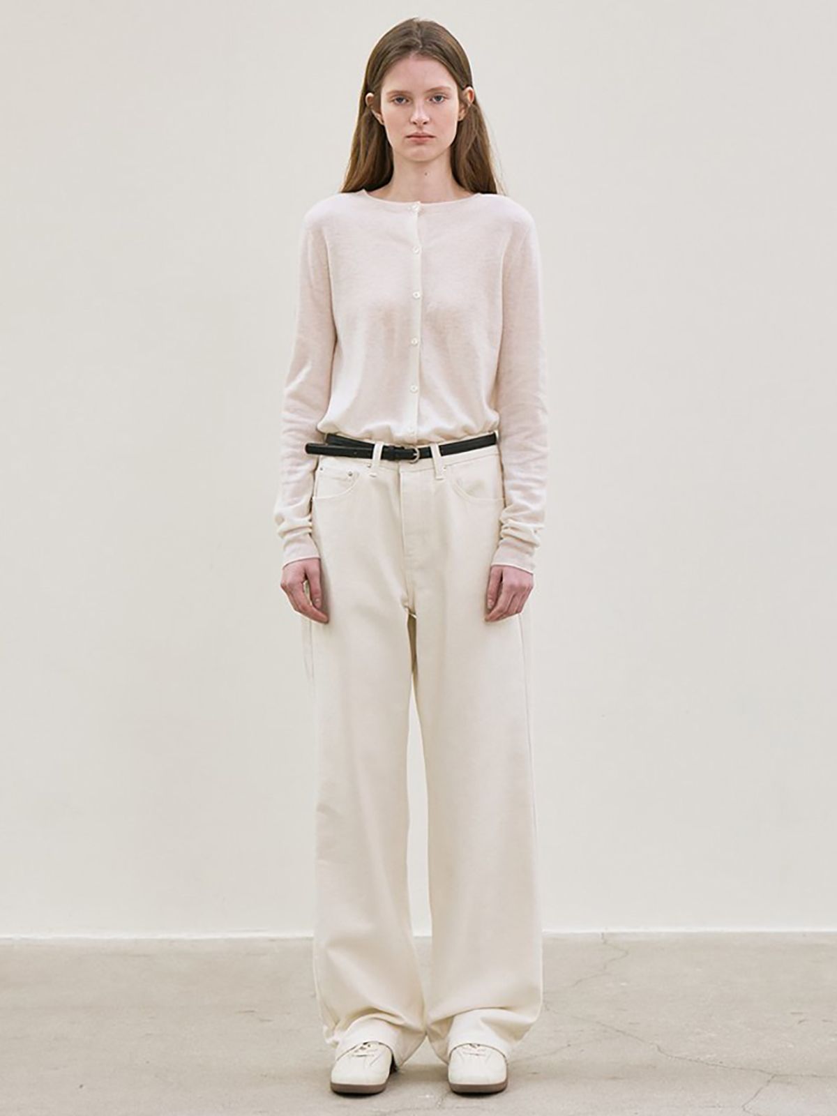 르(LE) straight-fit denim pants (ivory)