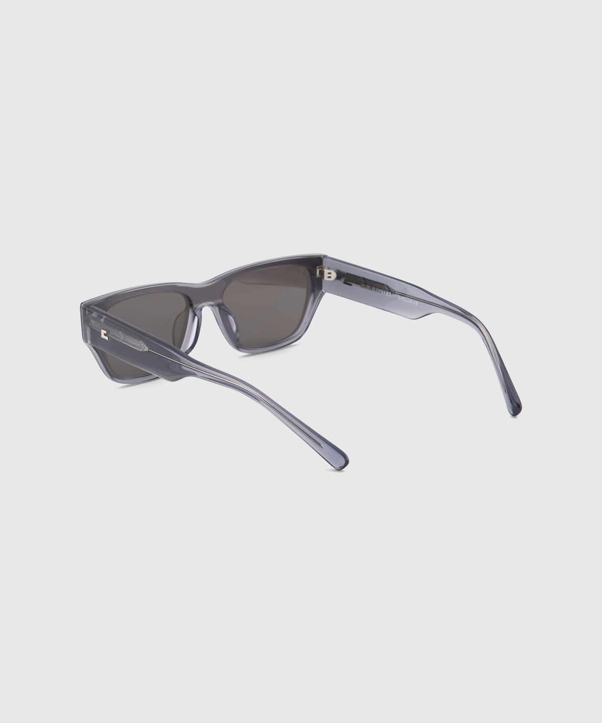 블루엘리펀트(BLUE ELEPHANT) MINCO grey crystal