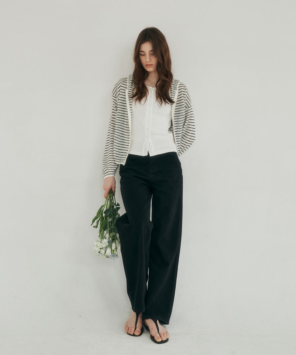 로시로우(LOSSYROW) Calm line semi wide denim black
