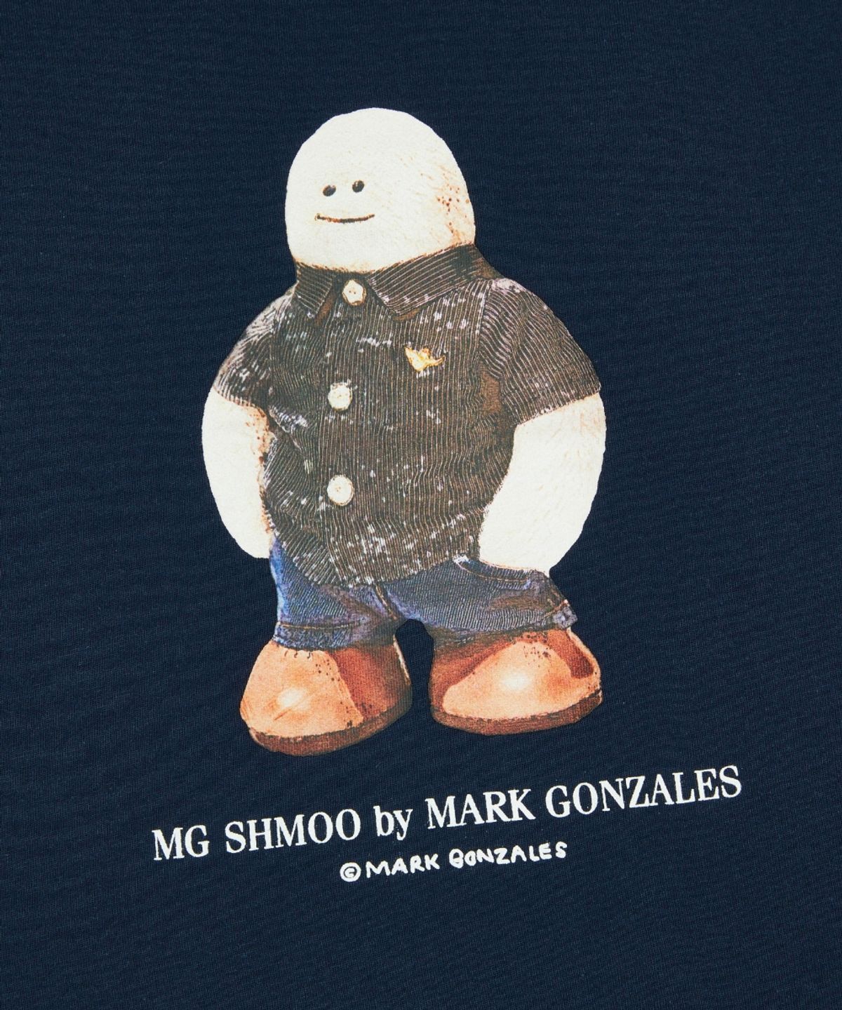 마크곤잘레스(MARK GONZALES) 젠틀맨 슈무 그래픽 티셔츠 - NAVY