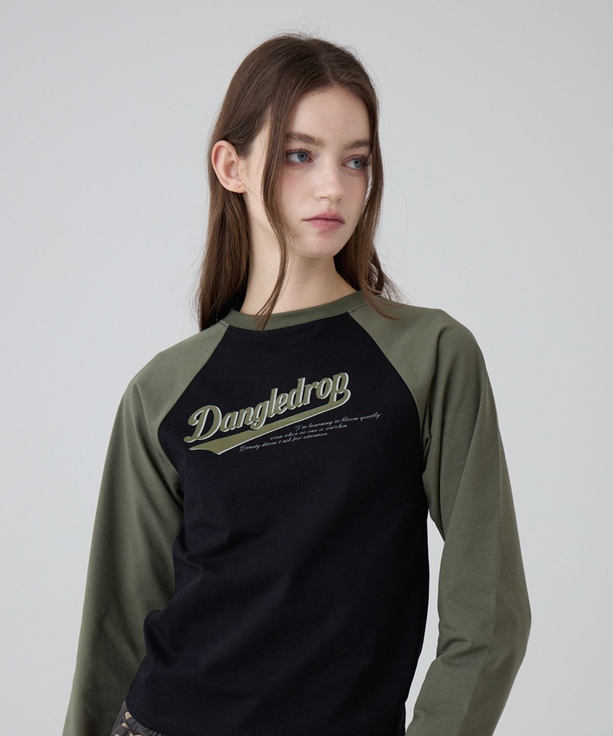 댕글드랍(DANGLEDROP) DGDP 레트로 나그랑 롱슬리브_블랙