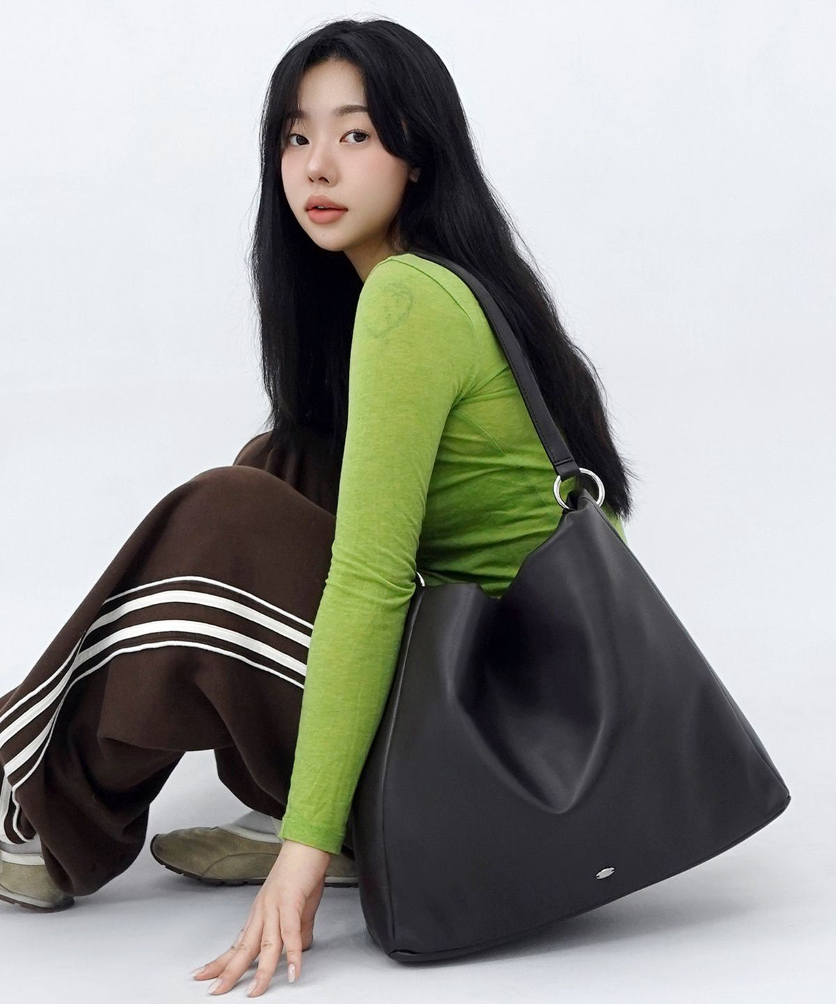 맥끌라니(MCLANEE) [17인치 노트북수납] 서플 숄더백