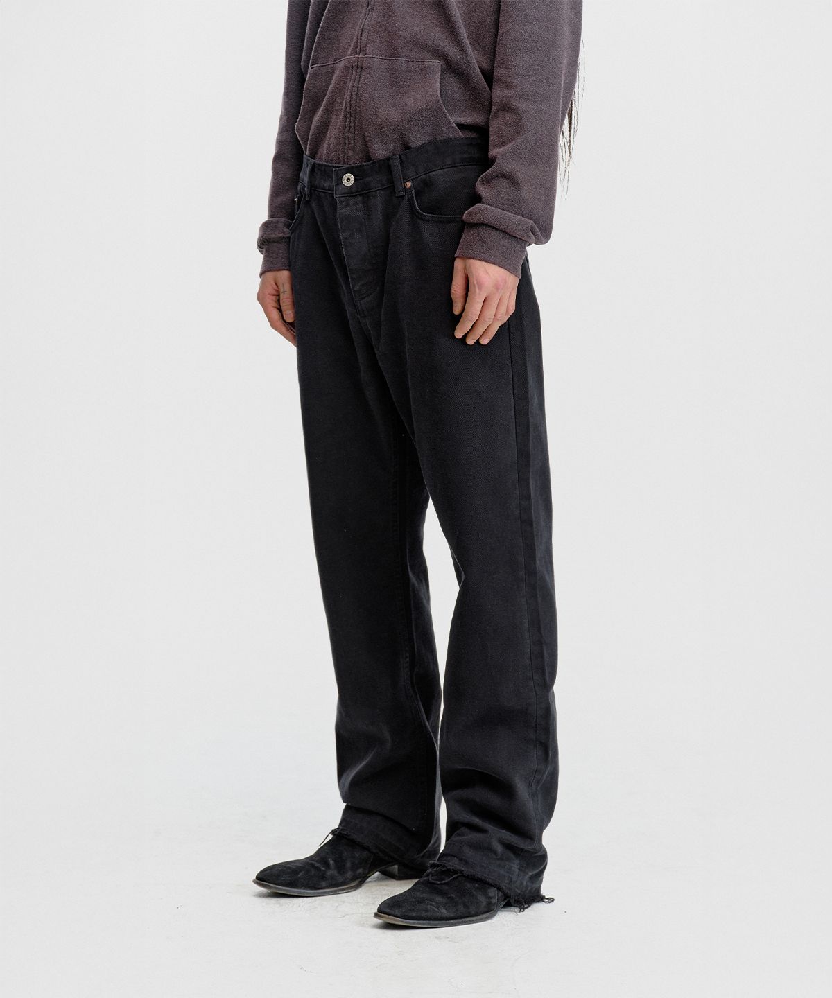 서피스에디션(SURFACE EDITION) TORN STRAIGHT COTTON TWILL PANTS BLACK