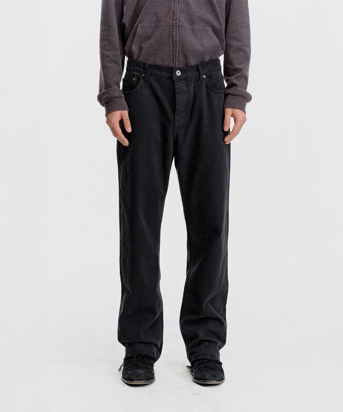 서피스에디션(SURFACE EDITION) TORN STRAIGHT COTTON TWILL PANTS BLACK